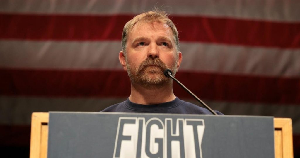 Maine voters react to Graham Platner scandals as Bernie Sanders slams distractions